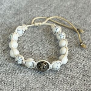 Natural White Howlite Bracelet